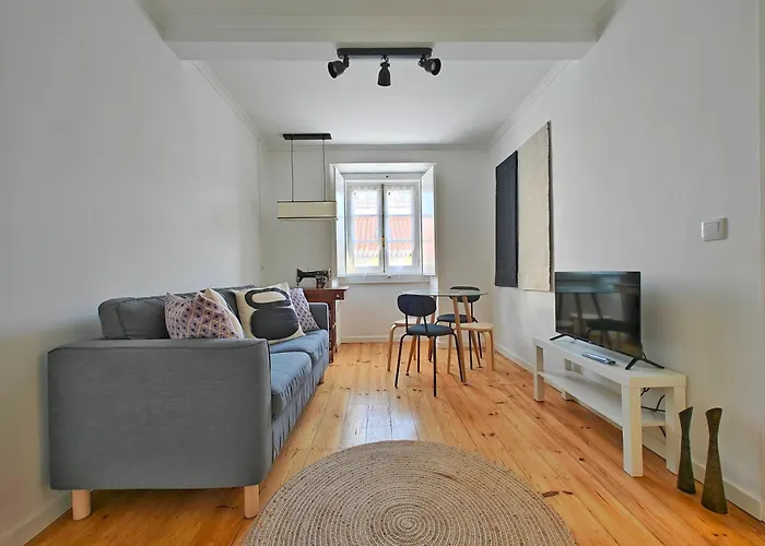 The Fabric - 2Br Apt